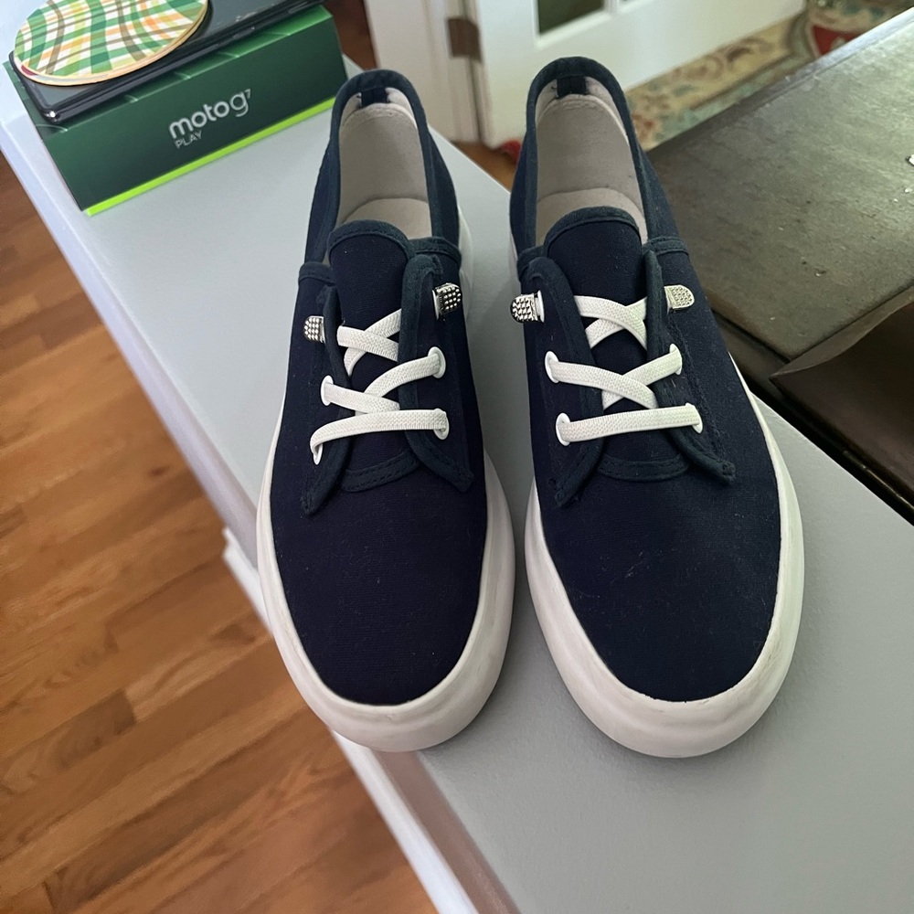 Classic Navy Sneakers with White Accents